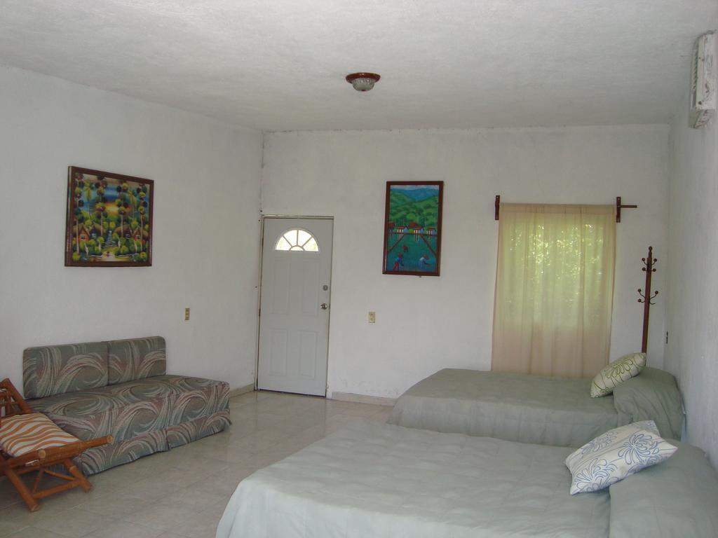 Hotel Teques Inn テケスキテンゴ 部屋 写真